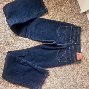 Beautiful Dark Blue Levi 315 Shaping Bootcut- dressy!  Size 26 X 32  BNWOT